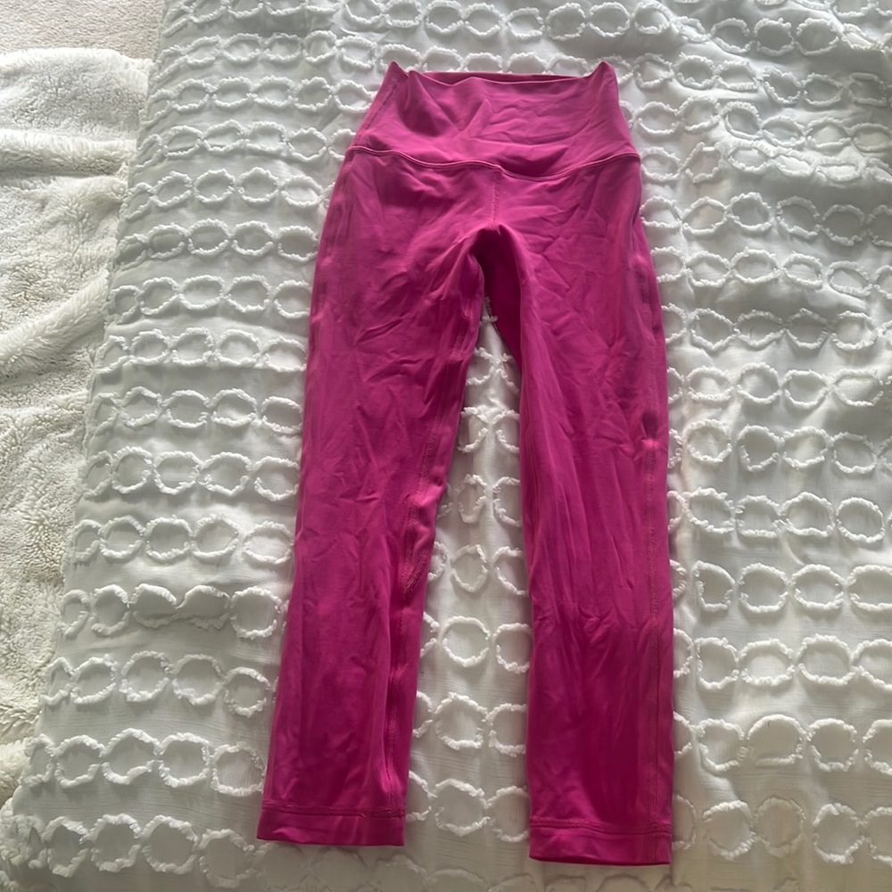 brand new sonic pink leggings